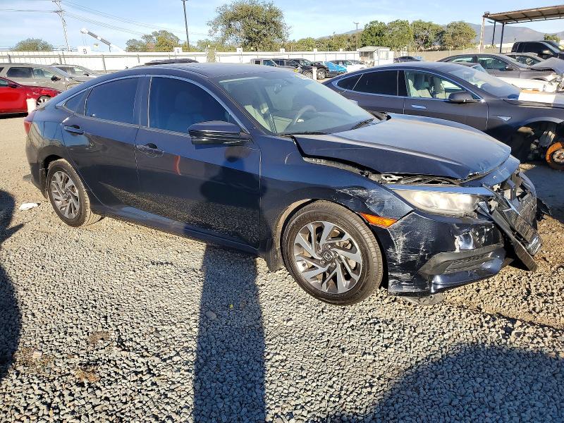Photo 4 from auction – 2017 HONDA CIVIC with VIN 19XFC2F75HE030910