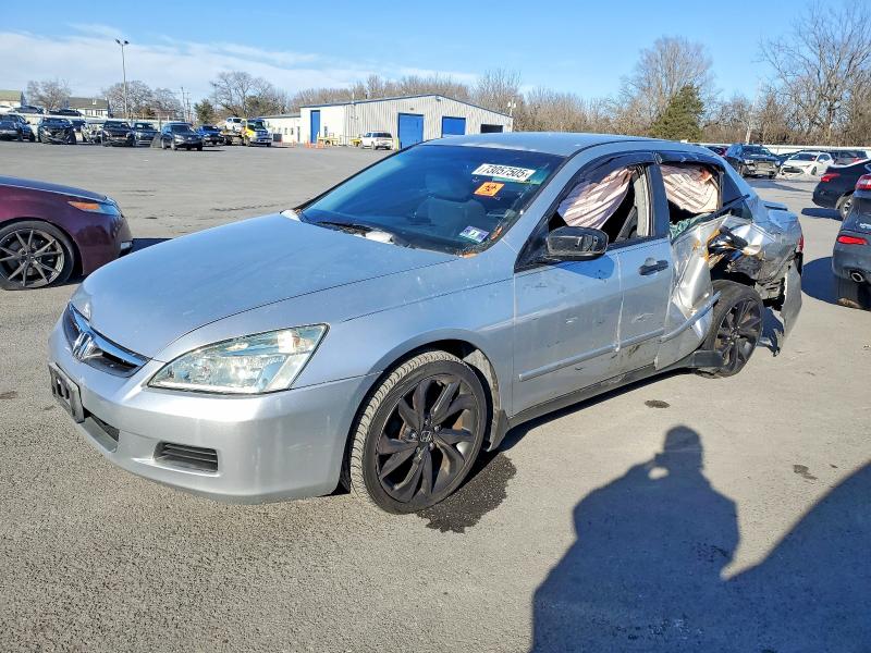 HONDA ACCORD VAL 2007 with VIN 1HGCM56147A029344 - Photo from auction