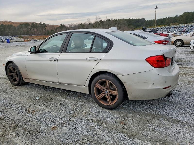 Photo 2 from auction – 2014 BMW 328 with VIN WBA3A5G52ENP33263