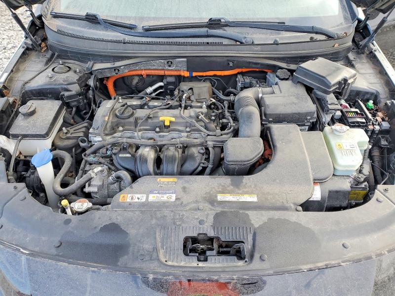Photo 11 from auction – 2016 HYUNDAI SONATA with VIN KMHE24L14GA035233