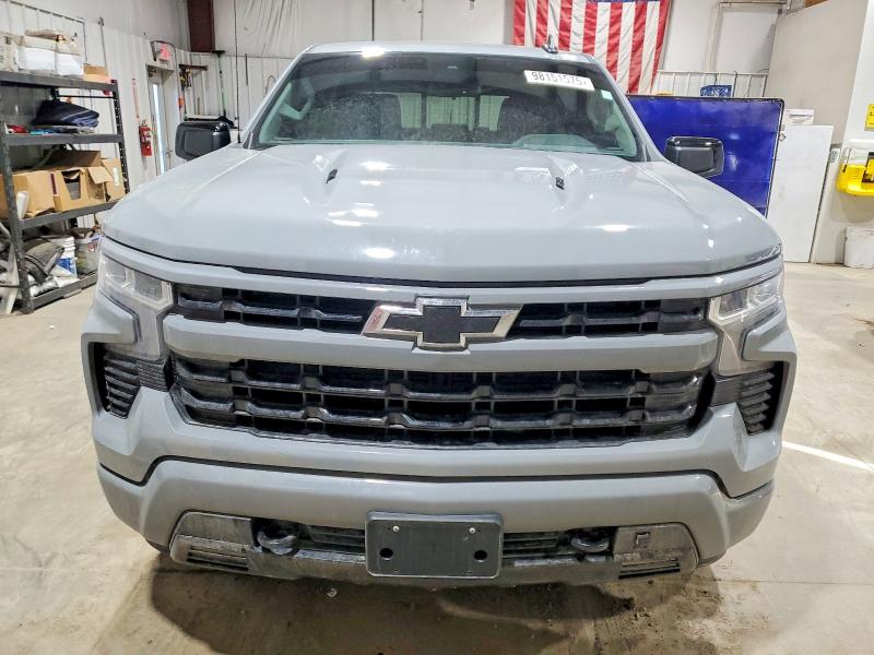 Photo 5 from auction – 2024 CHEVROLET SILVERADO with VIN 1GCUDEEL2RZ352284