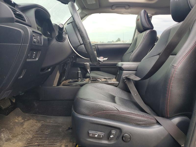 Photo 7 from auction – 2018 TOYOTA 4RUNNER SR with VIN JTEBU5JRXJ5571194