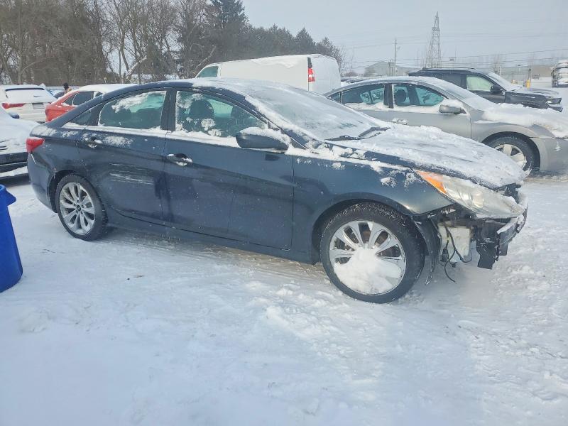 Photo 4 from auction – 2013 HYUNDAI SONATA SE with VIN 5NPEC4AC7DH748184