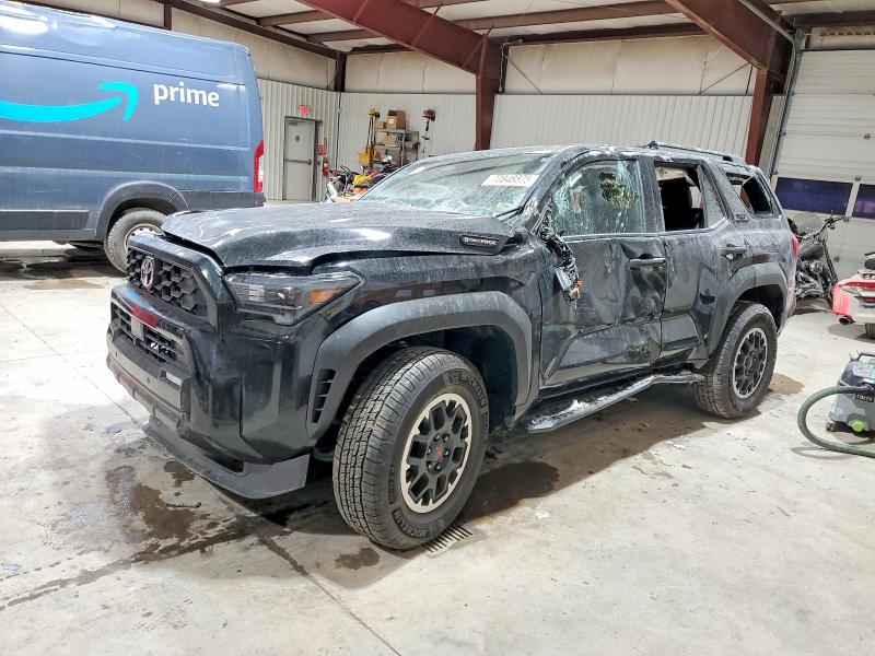 TOYOTA 4RUNNER LI 2025 with VIN JTEVB5BR5S5017662 - Photo from auction