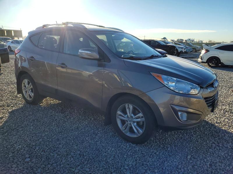 Photo 4 from auction – 2013 HYUNDAI TUCSON GLS with VIN KM8JUCAC3DU620290