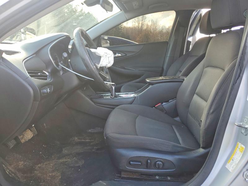 Photo 7 from auction – 2018 CHEVROLET MALIBU with VIN 1G1ZD5ST1JF200778