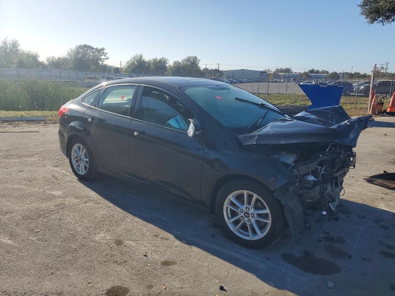 Photo 4 from auction – 2015 FORD FOCUS SE with VIN 1FADP3F23FL304315
