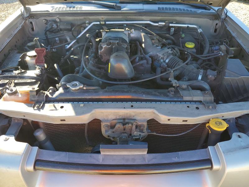 Photo 11 from auction – 2004 NISSAN FRONTIER C with VIN 1N6MD29XX4C439760
