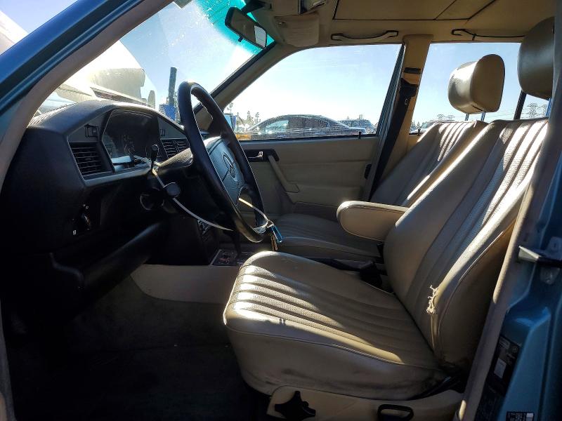 Photo 6 from auction – 1991 MERCEDES-BENZ 190 E with VIN WDBDA28D9MF817308