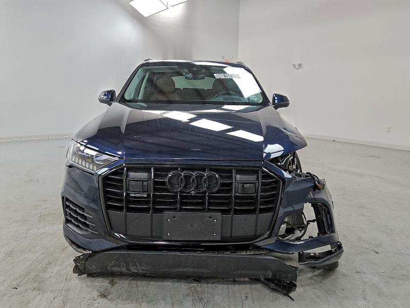 Photo 5 from auction – 2023 AUDI Q7 PRESTIG with VIN WA1VXBF76PD028383