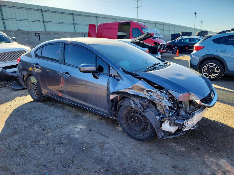 Photo 4 from auction – 2015 HONDA CIVIC with VIN 19XFB2F55FE071715