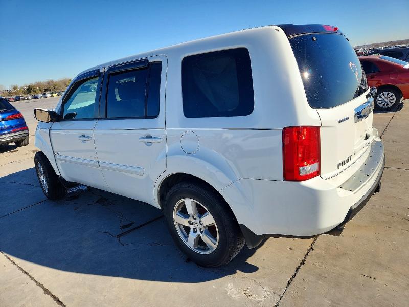 Photo 2 from auction – 2010 HONDA PILOT TOUR with VIN 5FNYF4H47AB015260