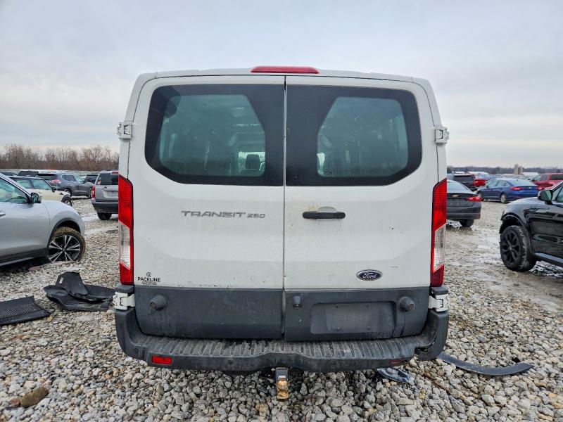 Photo 6 from auction – 2015 FORD TRANSIT T- with VIN 1FTNR2ZMXFKA98996