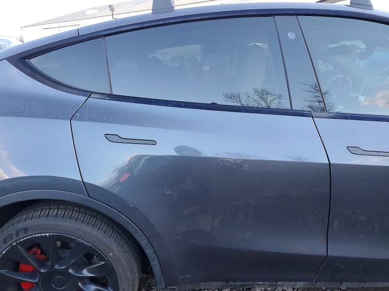 Photo 10 from auction – 2021 TESLA MODEL Y with VIN 5YJYGDEE5MF087623