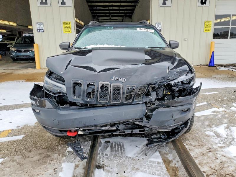 Photo 5 from auction – 2019 JEEP CHEROKEE with VIN 1C4PJMBN2KD224975