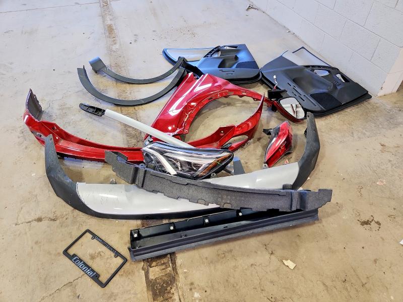 Photo 13 from auction – 2017 TOYOTA RAV4 LIMIT with VIN 2T3DFREV3HW559641