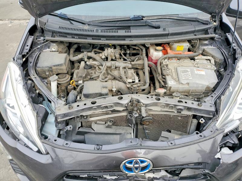 Photo 11 from auction – 2016 TOYOTA PRIUS C with VIN JTDKDTB36G1115843