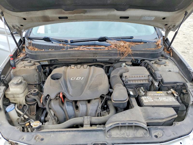 Photo 11 from auction – 2011 HYUNDAI SONATA with VIN 5NPEB4AC9BH044536