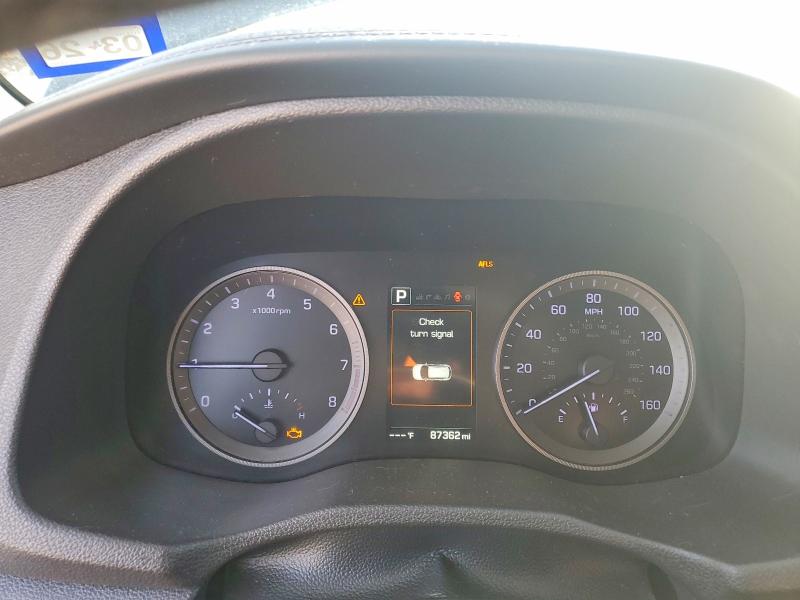 Photo 9 from auction – 2016 HYUNDAI TUCSON with VIN KM8J33A20GU069072