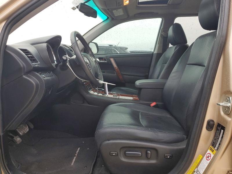 Photo 7 from auction – 2013 TOYOTA HIGHLANDER with VIN 5TDYK3EH1DS112970