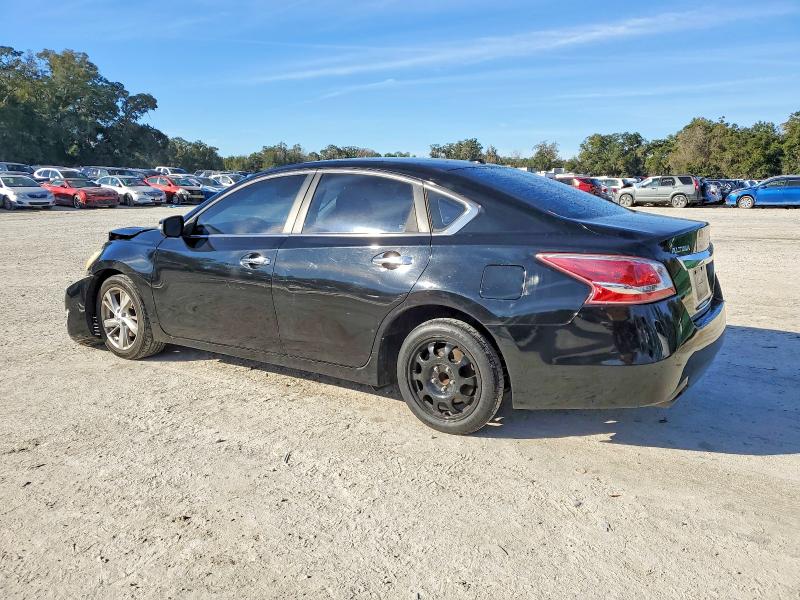 Photo 2 from auction – 2013 NISSAN ALTIMA with VIN 1N4AL3AP3DC247841