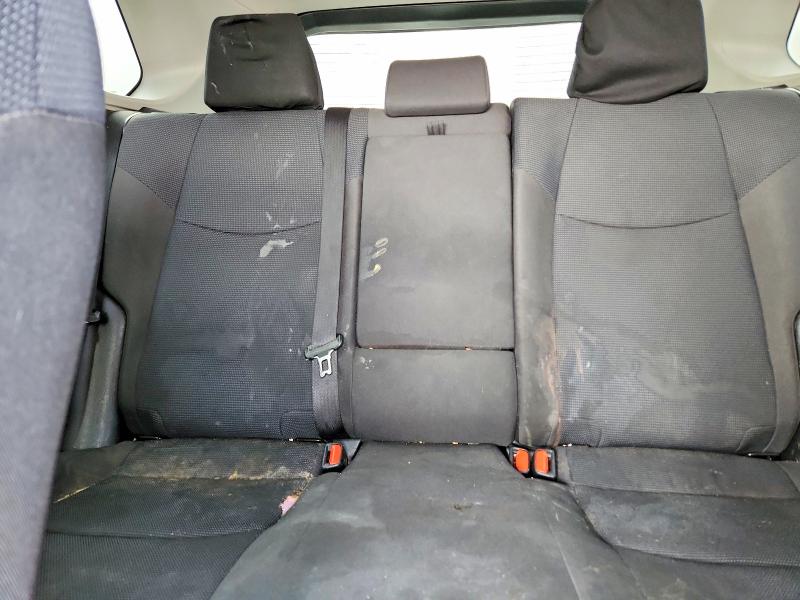 Photo 10 from auction – 2020 TOYOTA RAV4 LE with VIN JTMH1RFV5LD056682