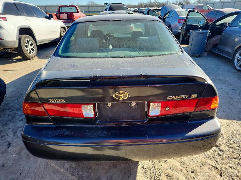 Photo 6 from auction – 2000 TOYOTA CAMRY CE with VIN 4T1BG28K5YU973140