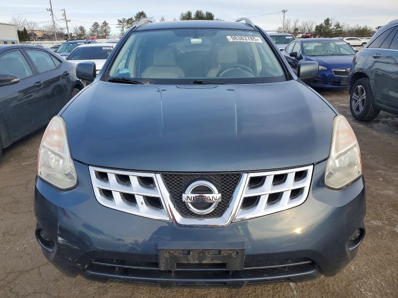 Photo 5 from auction – 2013 NISSAN ROGUE S with VIN JN8AS5MV8DW644614