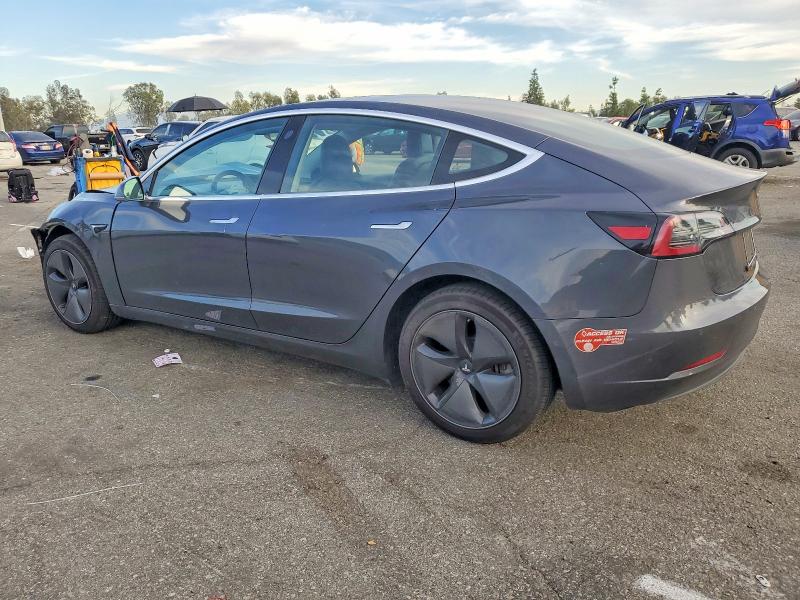 Photo 2 from auction – 2018 TESLA MODEL 3 with VIN 5YJ3E1EB8JF089916