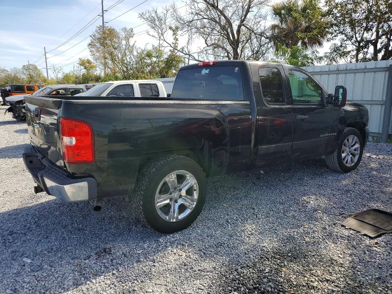 Photo 3 from auction – 2007 CHEVROLET SILVERADO with VIN 1GCEC19007Z604224