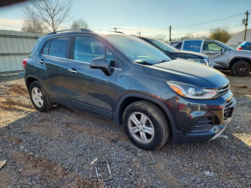 Photo 4 from auction – 2018 CHEVROLET TRAX with VIN 3GNCJPSB4JL311105