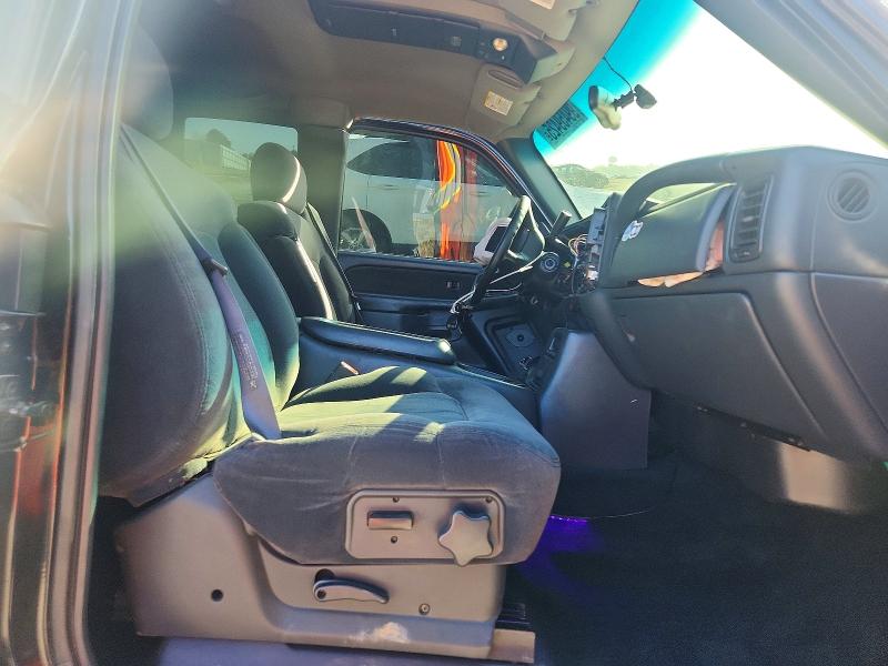 Foto 7 de la subasta – 2002 CHEVROLET SILVERADO con VIN 2GCEK19T321263044