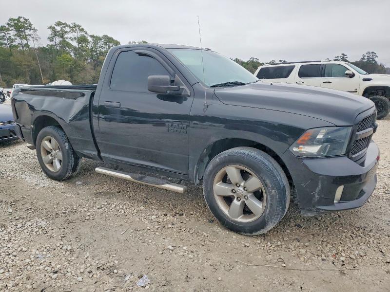 Photo 4 from auction – 2017 RAM 1500 ST with VIN 3C6JR6AG0HG542173
