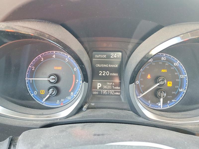 Photo 9 from auction – 2014 TOYOTA COROLLA with VIN 5YFBURHE8EP011035