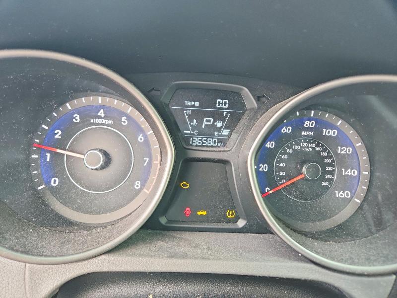 Photo 9 from auction – 2016 HYUNDAI ELANTRA SE with VIN 5NPDH4AE6GH657183