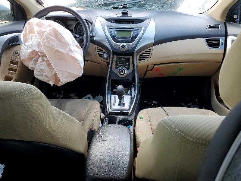 Photo 8 from auction – 2013 HYUNDAI ELANTRA GL with VIN KMHDH4AEXDU568441