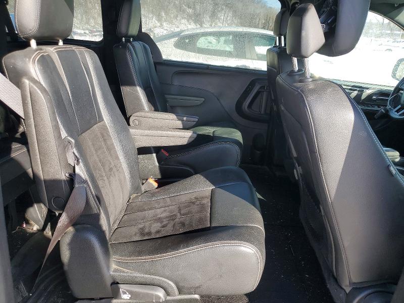Photo 11 from auction – 2017 DODGE GRAND CARA with VIN 2C4RDGCG5HR646441