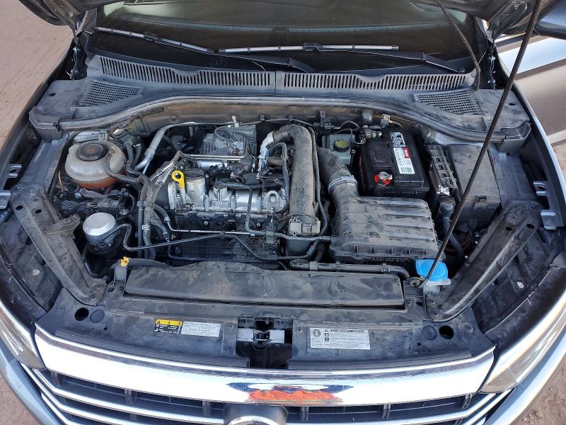 Photo 11 from auction – 2019 VOLKSWAGEN JETTA with VIN 3VWE57BU8KM083447