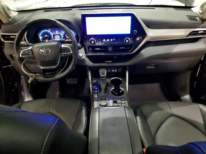 Photo 8 from auction – 2024 TOYOTA HIGHLANDER with VIN 5TDKDRBH5RS529538