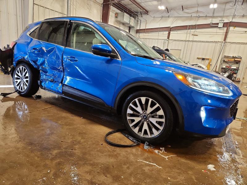 Photo 4 from auction – 2020 FORD ESCAPE TIT with VIN 1FMCU0DZ0LUB14065