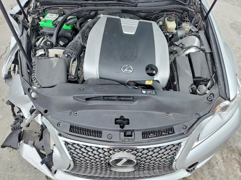 Photo 11 from auction – 2014 LEXUS IS with VIN JTHBE1D27E5005149