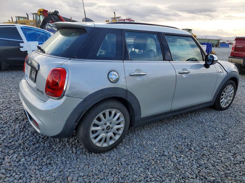 Foto 3 de la subasta – 2015 MINI COOPER S con VIN WMWXU3C5XF2B58192