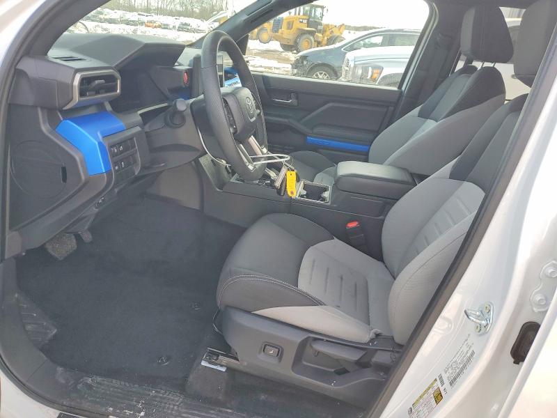 Photo 7 from auction – 2025 TOYOTA TACOMA DOU with VIN 3TMLB5JN5SM142570