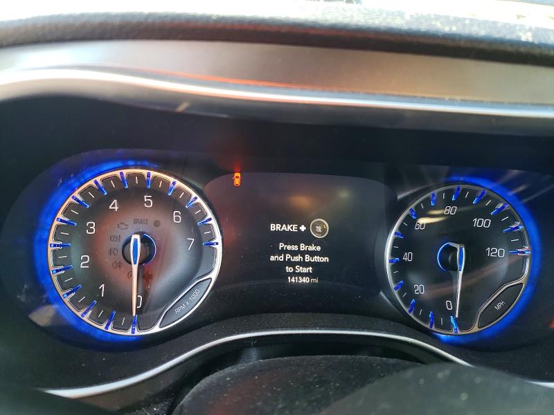 Photo 9 from auction – 2017 CHRYSLER PACIFICA L with VIN 2C4RC1GG3HR659179