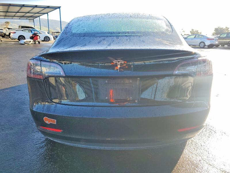 Photo 6 from auction – 2018 TESLA MODEL 3 with VIN 5YJ3E1EA5JF157404