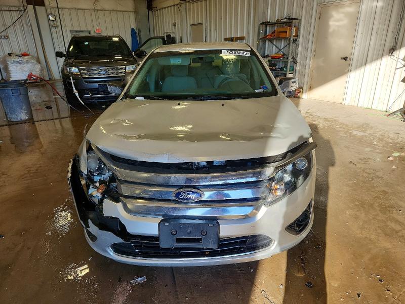 Photo 5 from auction – 2012 FORD FUSION S with VIN 3FAHP0GA2CR339284
