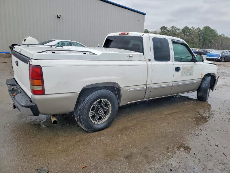 Photo 3 from auction – 2000 GMC NEW SIERRA with VIN 2GTEC19T6Y1130638