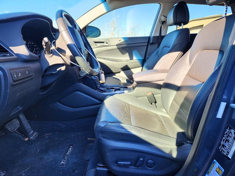 Photo 7 from auction – 2017 HYUNDAI TUCSON with VIN KM8J3CA45HU476078