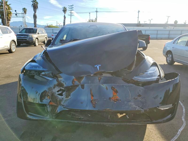 صورة رقم 5 من المزاد - 2023 TESLA MODEL Y مع VIN 7SAYGDEE0PA045753