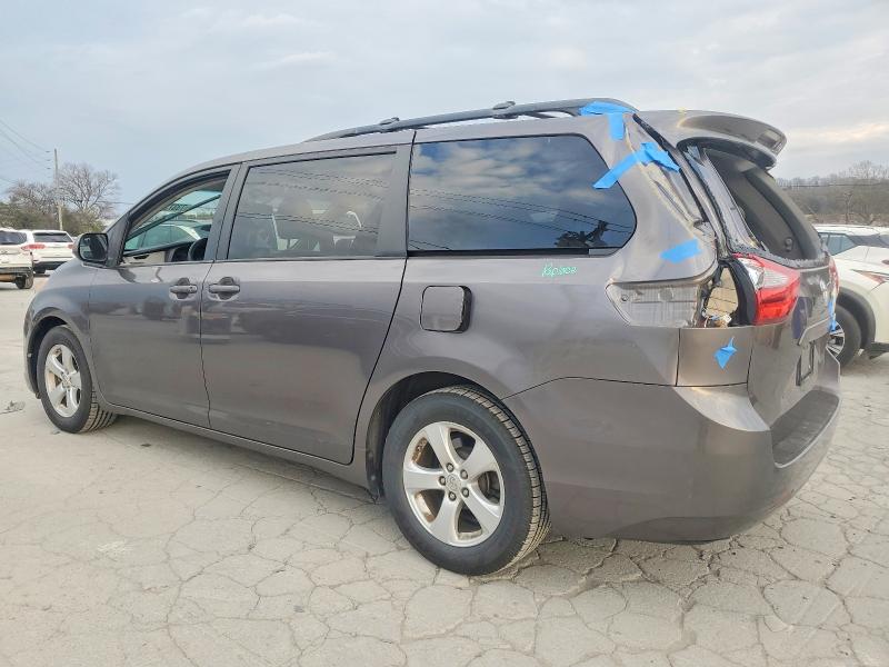 Photo 2 from auction – 2015 TOYOTA SIENNA with VIN 5TDKK3DC4FS575734